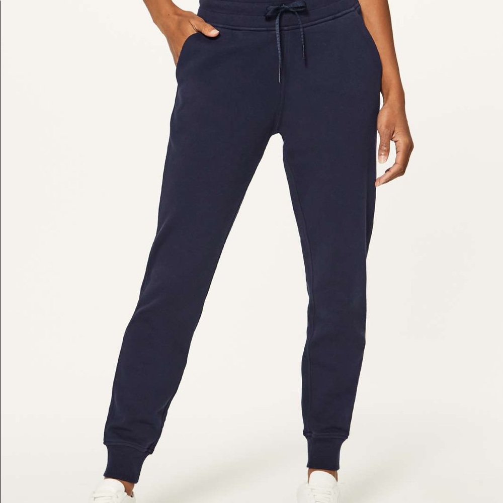 Lululemon joggers